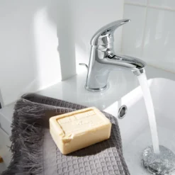 GoodHome Blyth Basin Mono Mixer Tap -Ideal Standard Shop goodhome blyth basin mono mixer tap5059340214313 05i bq