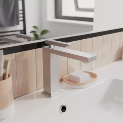 GoodHome Kolima Chrome Medium Square Deck-mounted Manual Basin Mono Mixer Tap -Ideal Standard Shop goodhome kolima chrome medium square deck mounted manual basin mono mixer tap5059340583112 01i